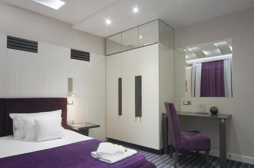 Hotel Viva 크라구예바츠 객실 사진